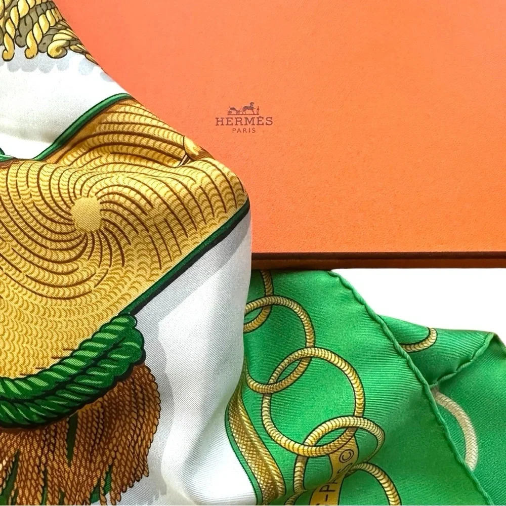 Hermès Paris Green & Gold Military Epaulettes Silk Scarf Carre 90 w/Box - Picture 10 of 13